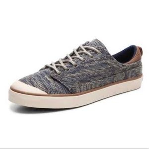 Reef Sneakers